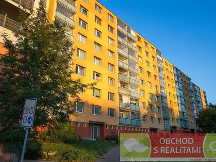 Praha - Kamýk, byt 2+KK po rekonstrukci bytového jádra (+ lodžie a sklep)