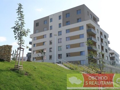 Praha - Vysočany, nový byt 3+KK s balkonem a garážovým stáním