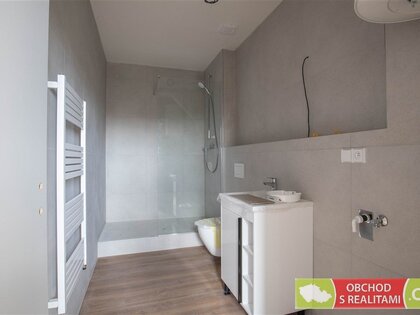 Říčany, obchodní prostor o výměře 61 m2