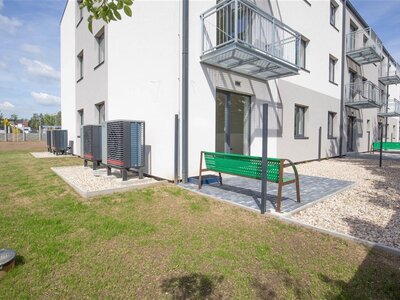 Kostelec nad Černými lesy, 2+KK, terasa, balkon