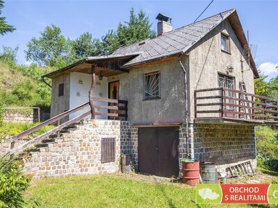 Čelina / Borotice, zděná chata s garáží / suterénem