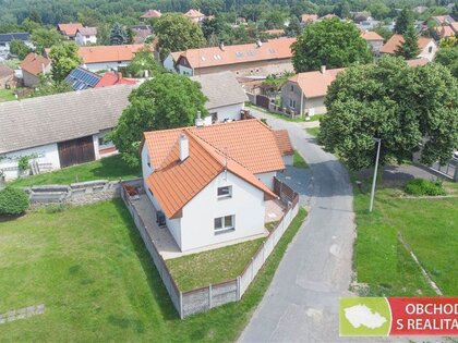 Doubravčice - rodinný dům po celkové rekonstrukci