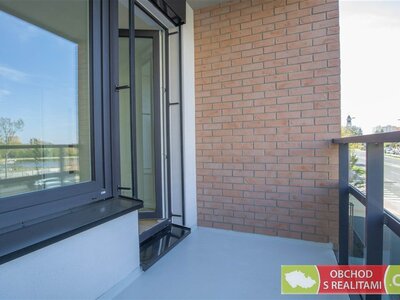 Praha / Lhotka, byt 2+kk, 50 m2 s balkónem, zděným sklepem a parkovacím stáním